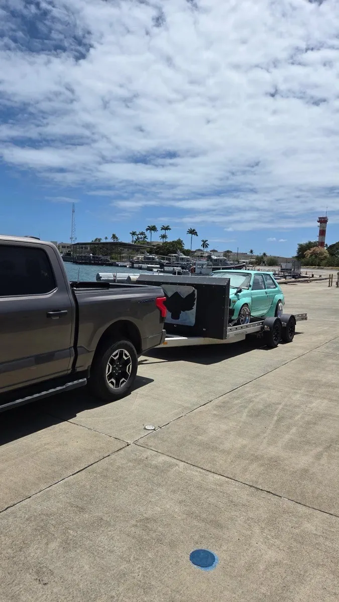 Toyota Starlet on the Futura transport trailer